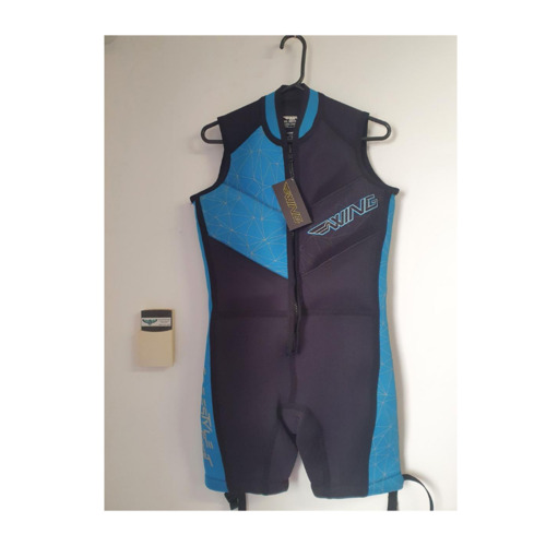 Ex Demo  Freestyle Barefoot Suit- S, XL